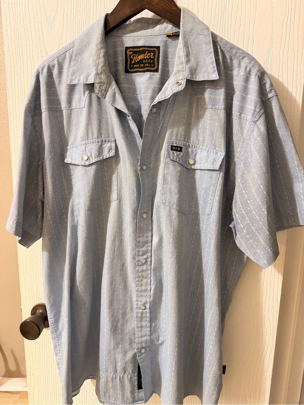 Howler Brothers Men’s Light Blue Short Sleeve Button-Up Shirt